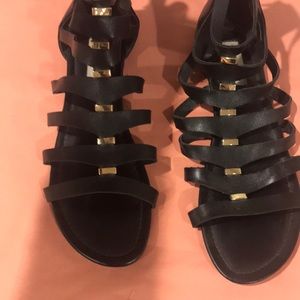 Black Steve Madden strappy sandals